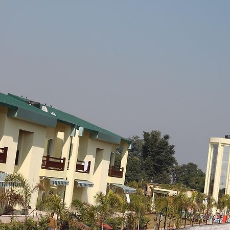 V Resorts Rajaji National Park Rishīkesh Exteriör bild