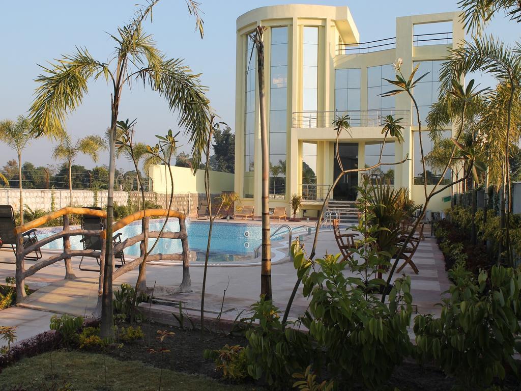 V Resorts Rajaji National Park Rishīkesh Exteriör bild