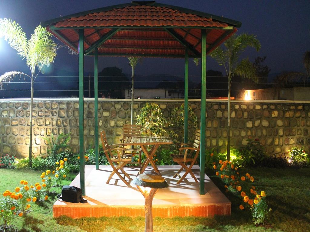 V Resorts Rajaji National Park Rishīkesh Exteriör bild