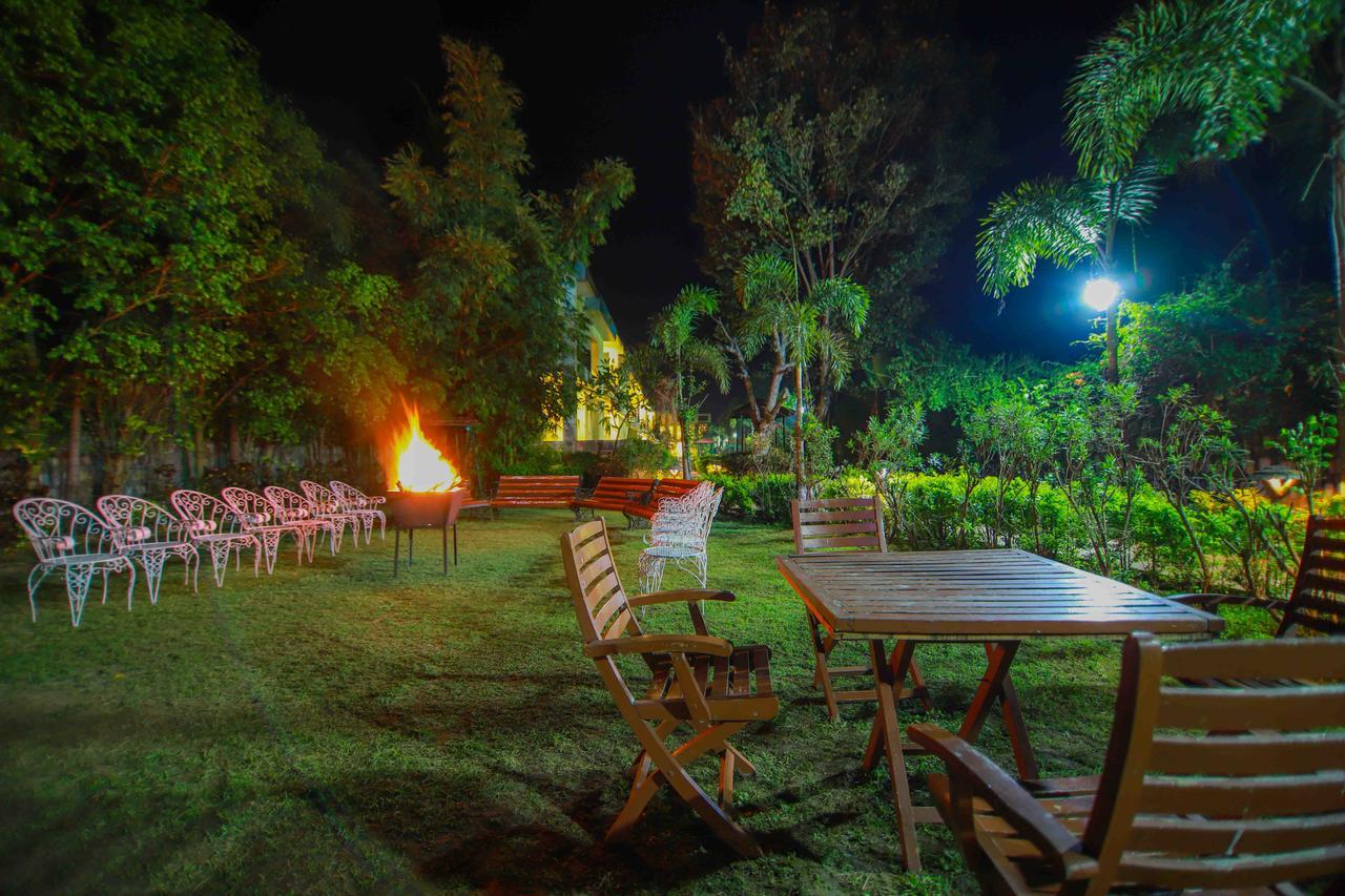 V Resorts Rajaji National Park Rishīkesh Exteriör bild